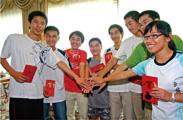 28年，公益慈善彩虹多多是认真的！